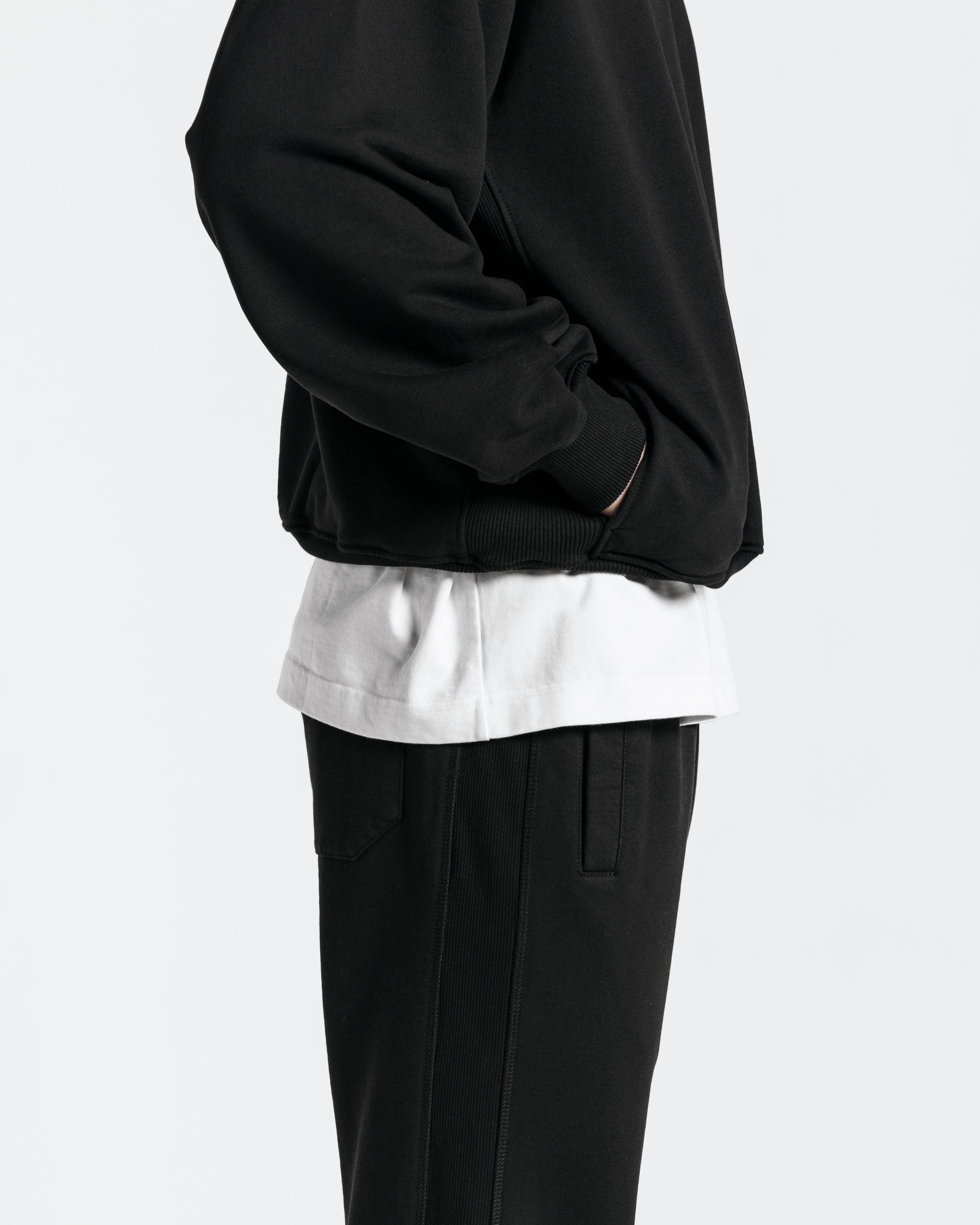 ATG TIMELESS ZIPPED HOODIE BLACK image 2